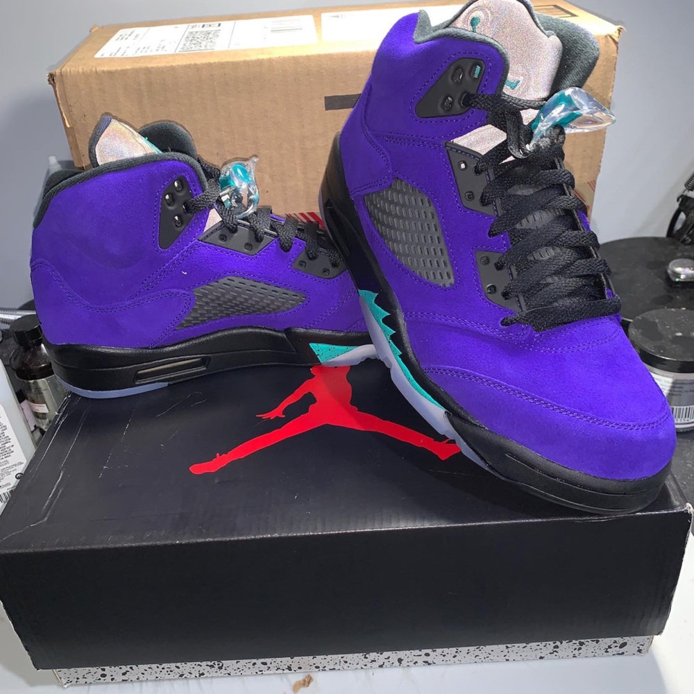 Alternate grape 5